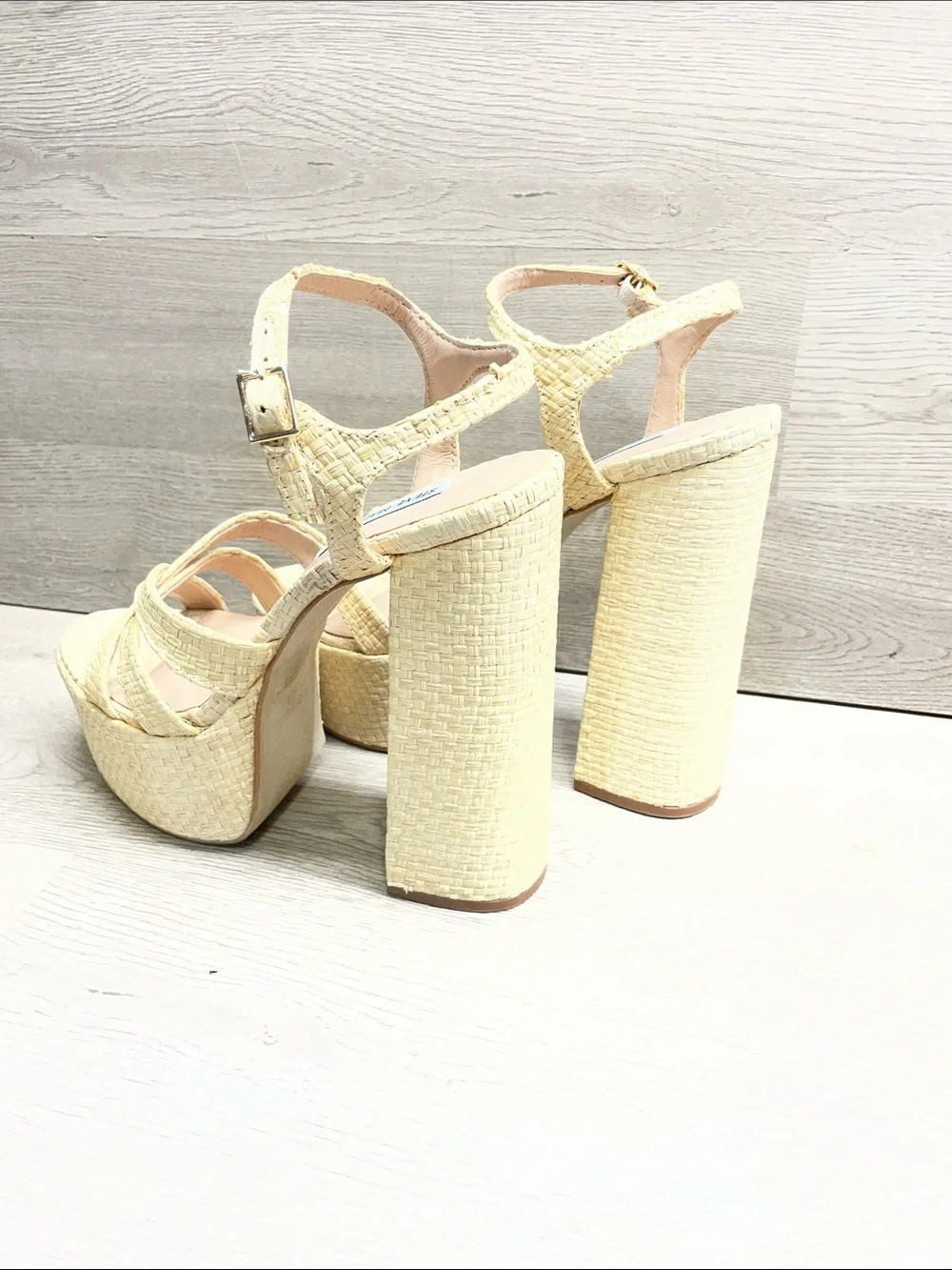 Steve Madden Beige Woven Platform Block Heel Sandals #1559
